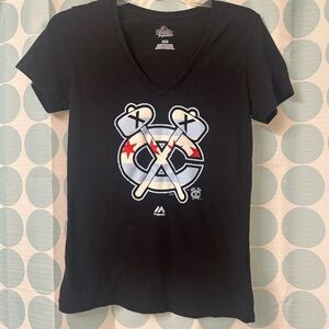 Chicago Blackhawks Women’s Shirt, Size M